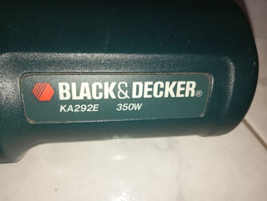 Lixadeira Black & Decker KA292E 350W – Com Acessórios e Manuais