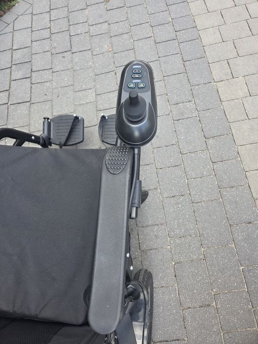 Wózek elektryczny inwalidzki CROSS SMART