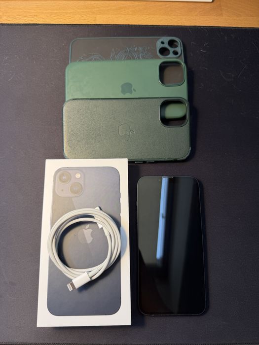 Iphone 13 256gb Niebieski + trzy case