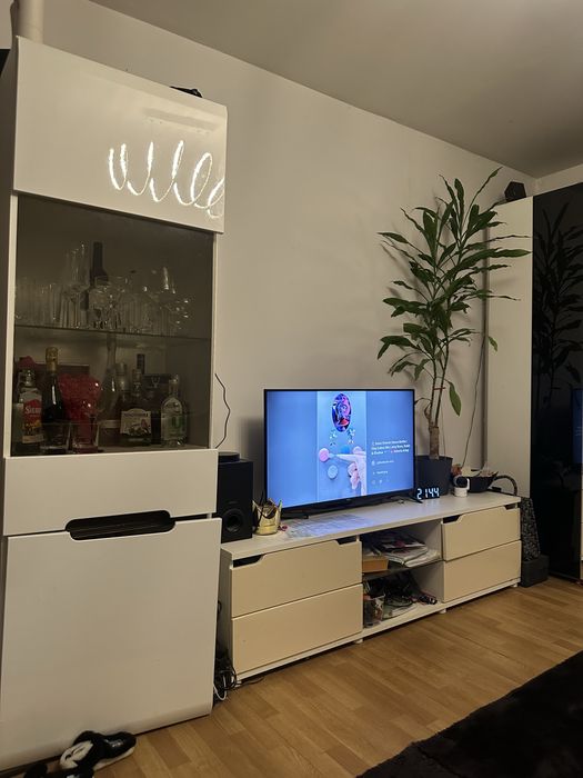 Zestaw mebli z led