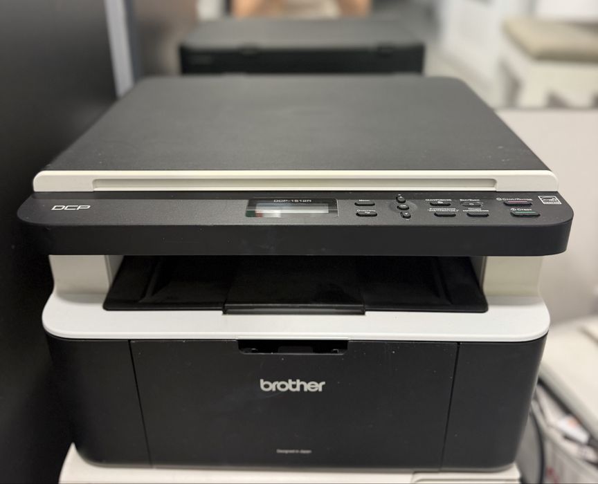 БФП Лазерний Brother DCP-1512R (Принтер, Сканер, Копір)