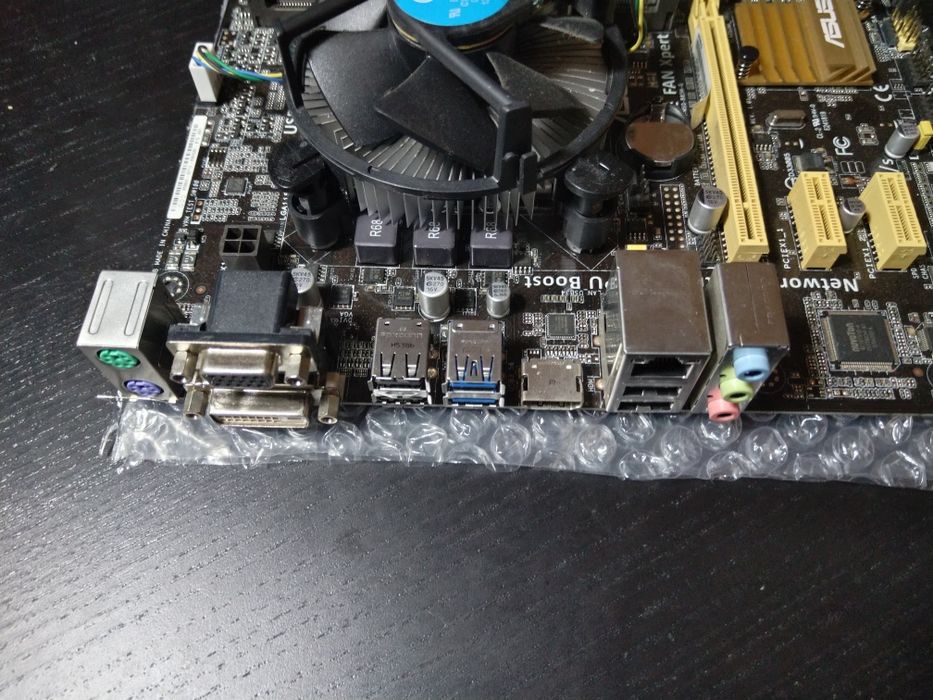 Motherboard Asus B85M-G DDR3 Socket H3 LGA115064739402837379122