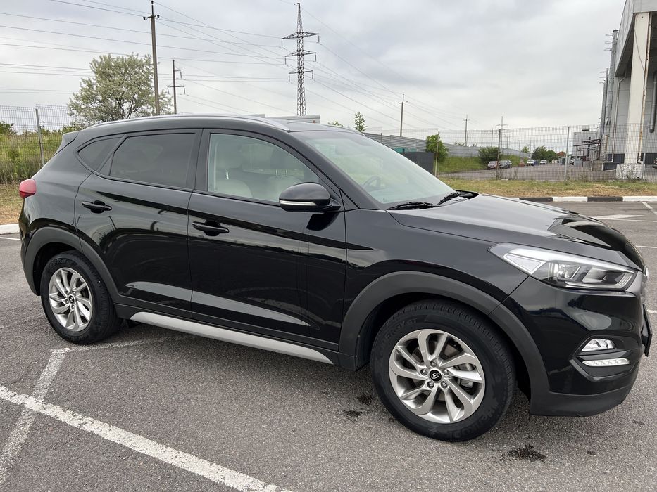 Hyundai tucson AWD