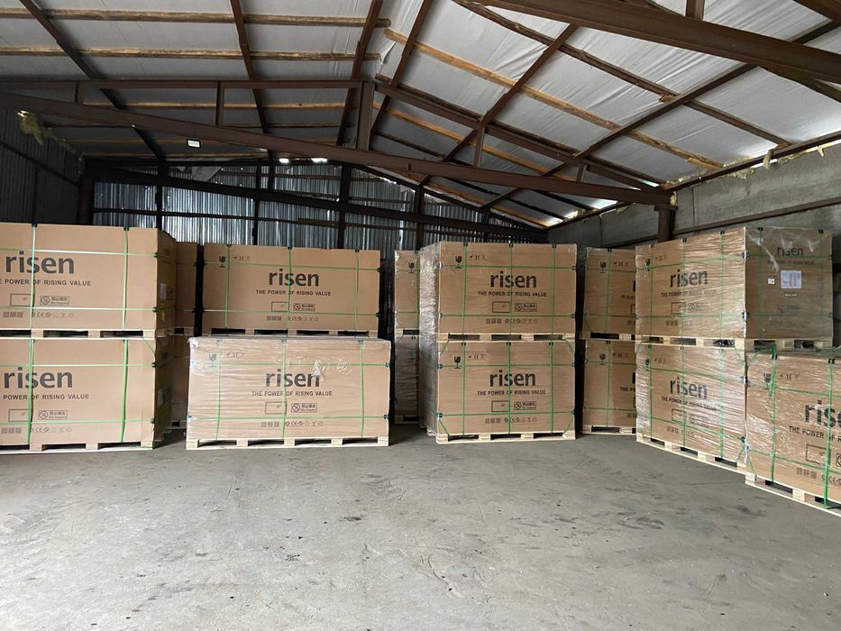 Сонячні панелі Risen Longi 615 та 730вт HJT у Львові від офіційного дилера