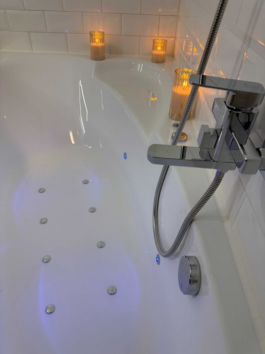 Квартира з Джакузі подобово , пр. Михайла Лушпи, 5, стильний інтер'єр