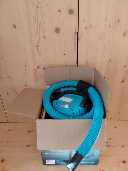 Aspirador Cecotec Conga Rockstar Wet  &Dry