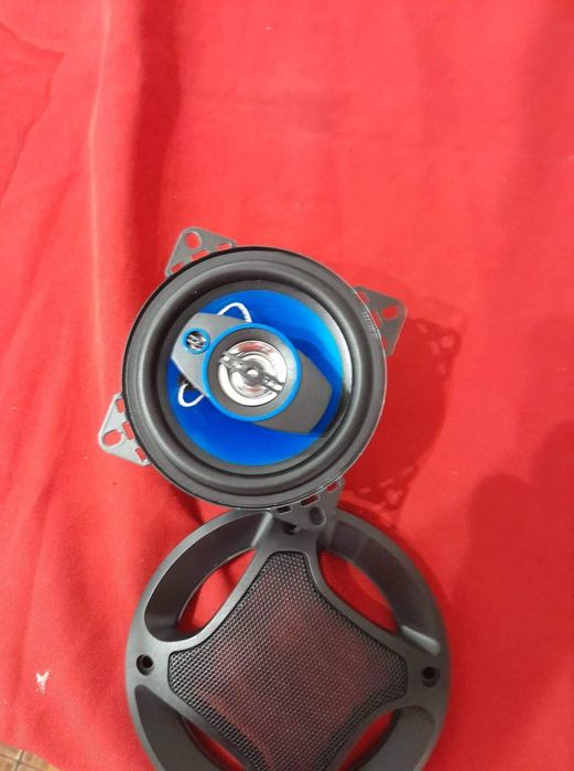 Colunas de 300w   13cm