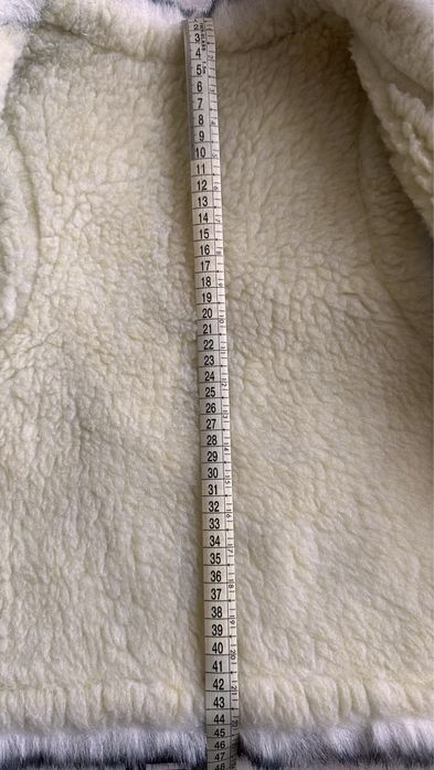 Вовняна натуральна жилетка , овчина , для дівчинки