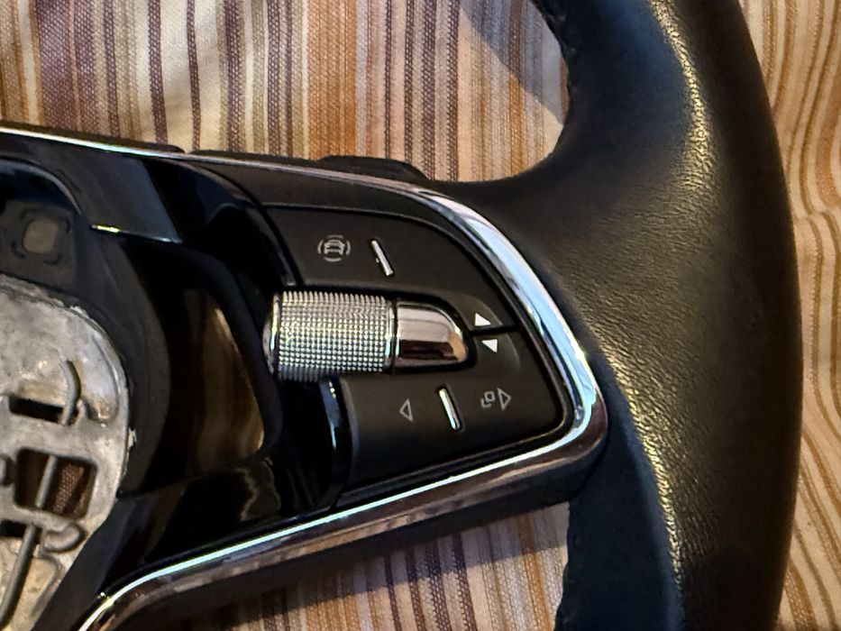 Руль Skoda Octavia A8 мультируль