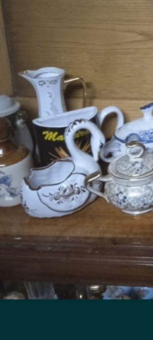 Vendo23 peças de louça variadas excelente estado