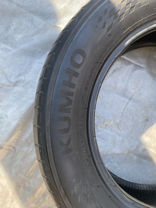 Летние шины Kumho 205/60 R16.