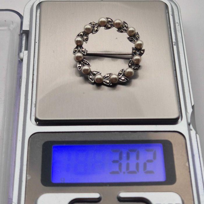 Broszka stara srebro