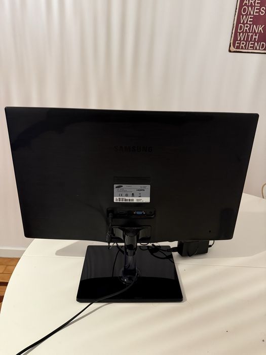 Monitor Samsung S24C570HL