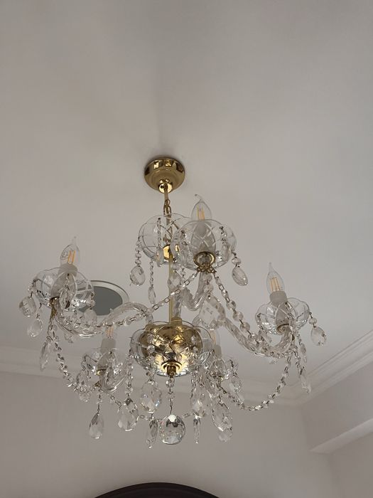 Кришталева люстра Чехія