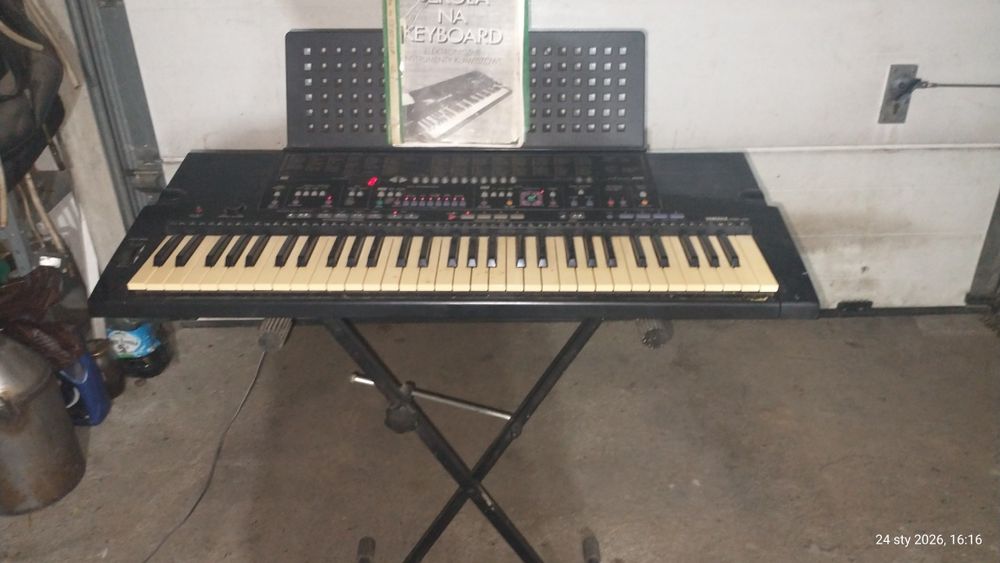 Organy Yamaha par -410