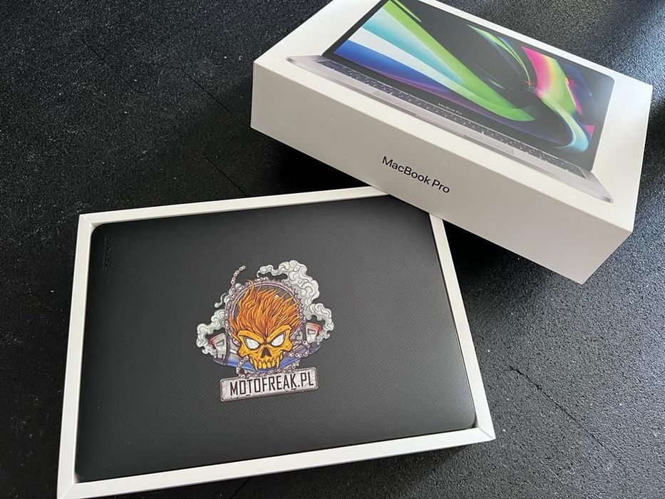 MacBook Pro 13 / M1 / 16GB RAM / 1TB SSD / 2021 : A2338 - IDEALNY