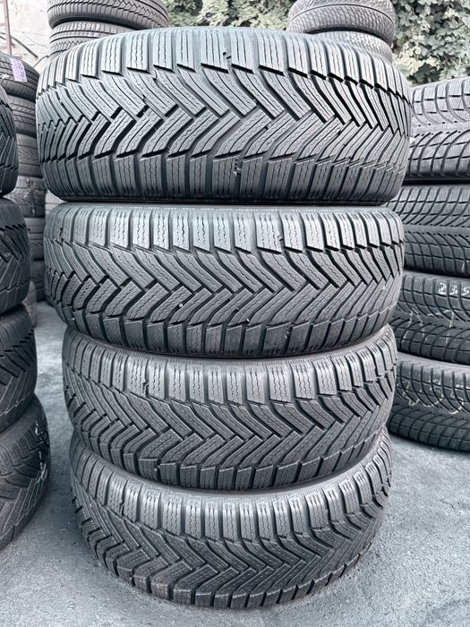 215 55 17 Michelin Alpin 6 90% 2023 Шини Зима