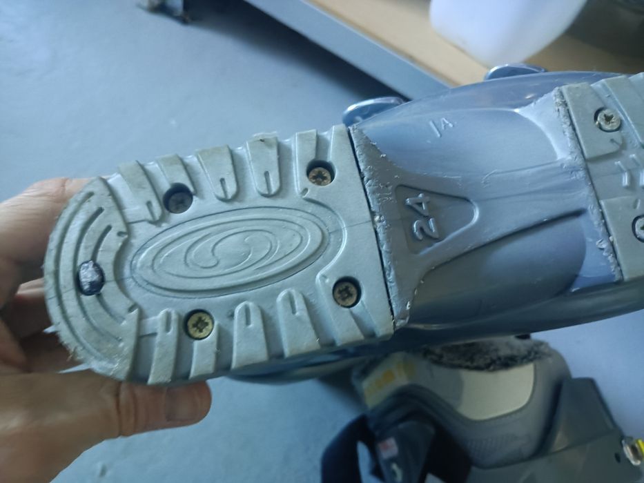 Salomon irony 38 damskie buty narciarskie