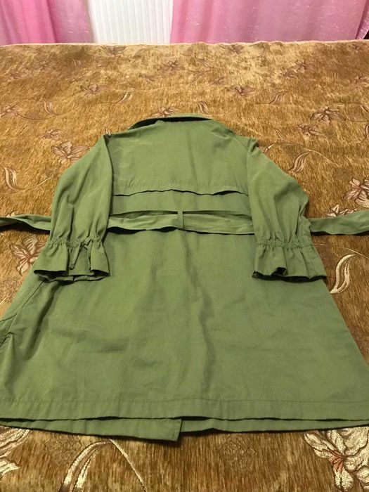 Тренч Zara ріст 134,9 років