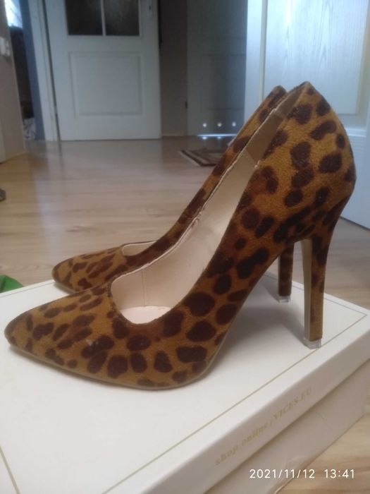 Szpilki panterka nowe