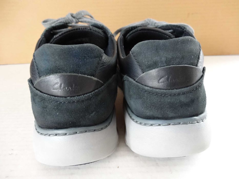 Buty CLARKS CHARTLITE MOVE roz 43/44 SKÓRA Półbuty Męskie