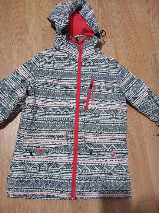 Курточка на 140см