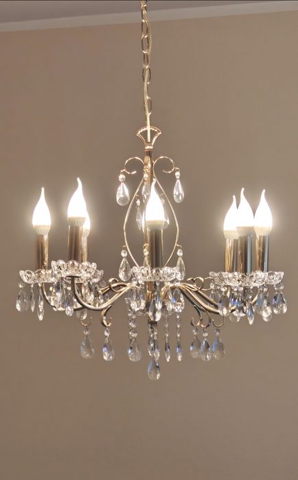 Żyrandol wiszący lampa