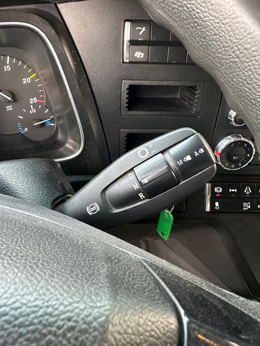 3 x Mercedes Actros 480 mil  km .2017