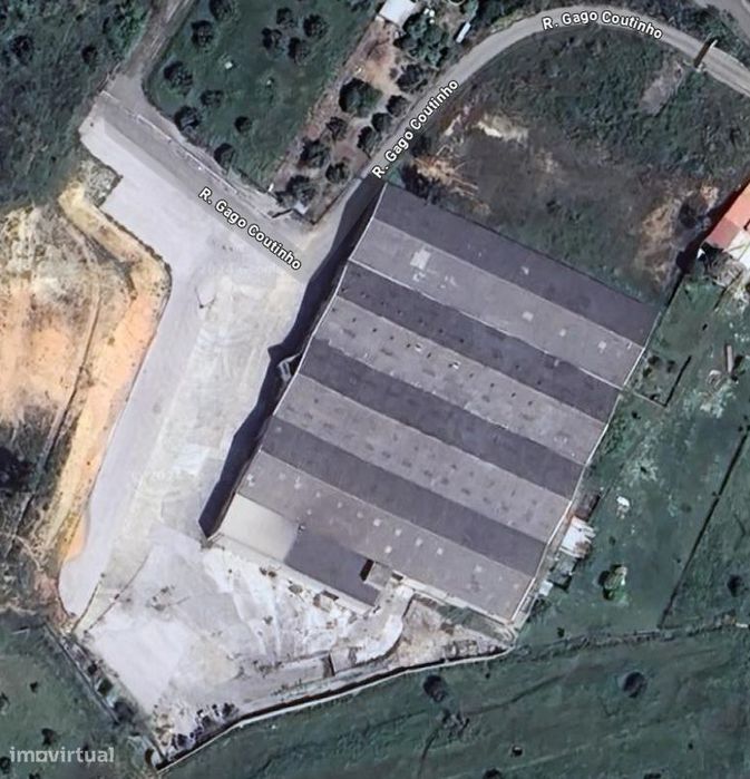 Armazém Alcanena Proximo A1 e A23
