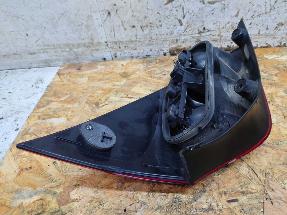 Renault Laguna II Kombi Lampa Lewa Tylna Lewy Tył LT