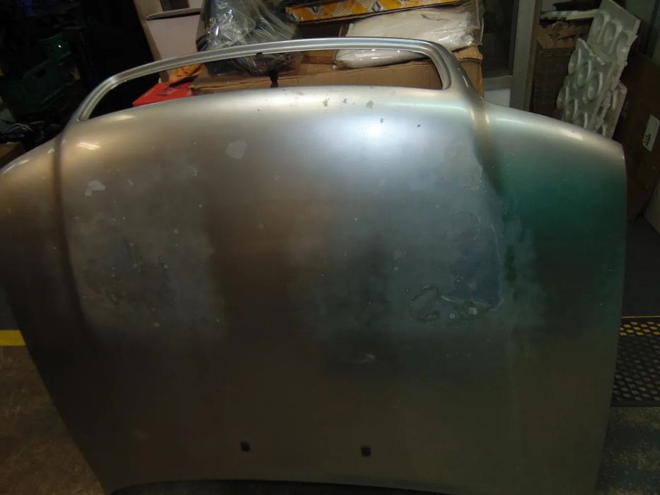Audi A4 capot " nova de stock antigo