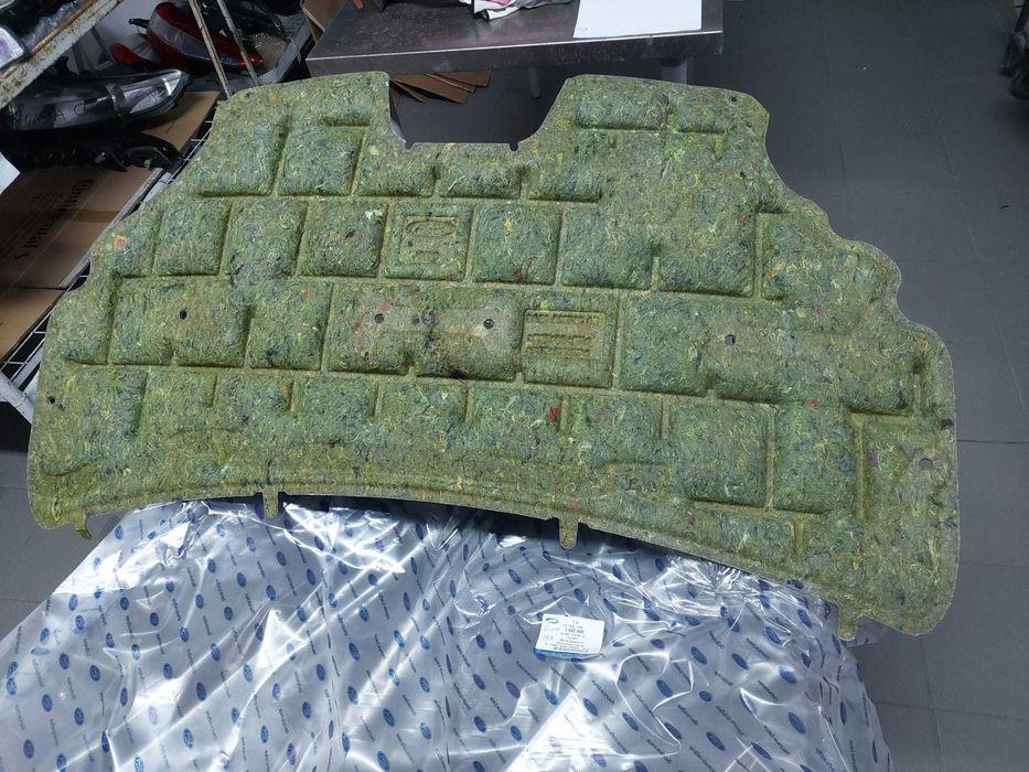 forro capot NOVO Ford Fiesta