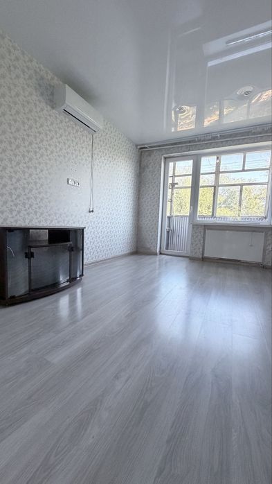 Продаж 3 х кімнатна Ценрральна частина міста