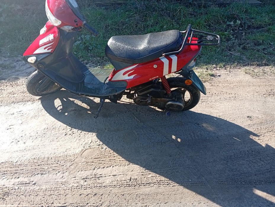 Продам скутер Navigator 5000