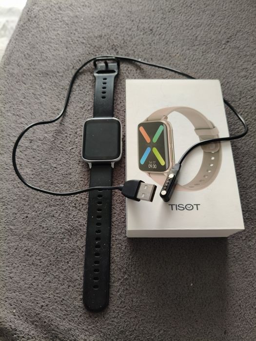 Smartwatch tisot loco