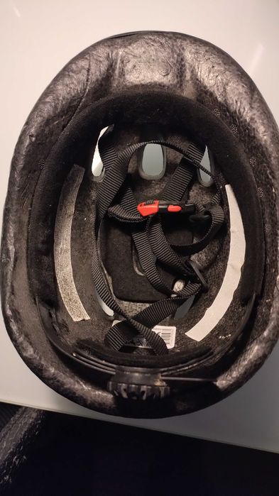 Capacete + Proteções, de criança como novo