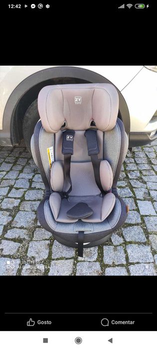 Cadeira auto Zippy rotativa e com isofx