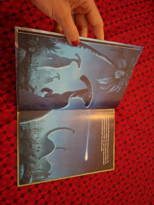 A Viagem de Arlo - Clube do Livri Disney da Salvat