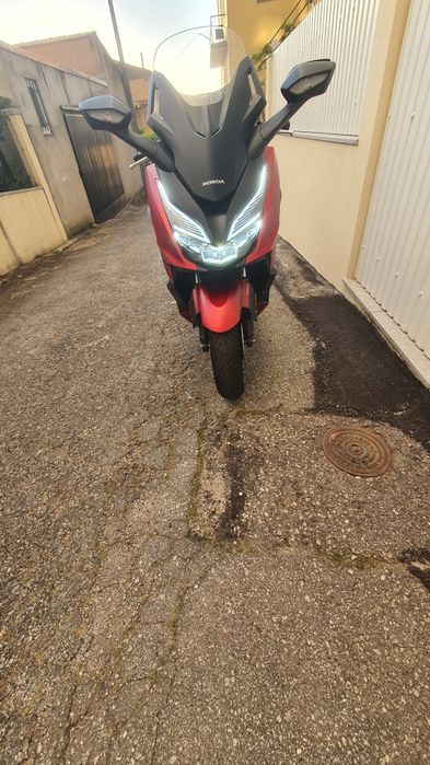 Honda forza 125 2022