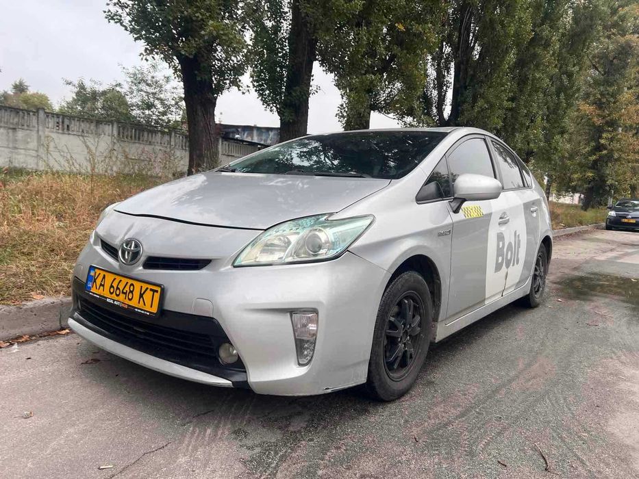 Робота 50/50 водіям таксі. Toyota Prius UKLON/BOLT. ЗП щодня!