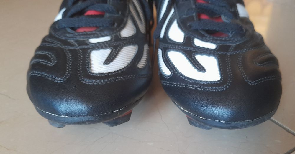 Кросівки Adidas ART BB5583 38 235мм бутси Victory soccer mach1 260мм