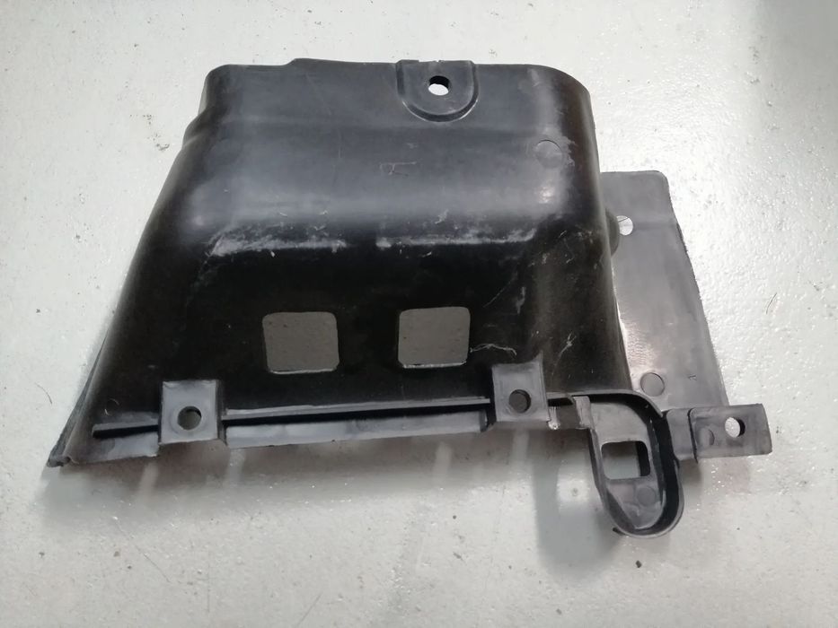 Estribo / Estribos pousa pé da Isuzu Nkr 1996 --