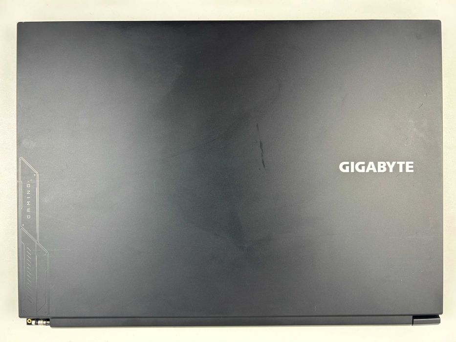 Ігровий ноутбук Gigabyte RC56 16" 165Гц i7-13620H 16GB DDR5 RTX 4060 NVMe SSD BIOS