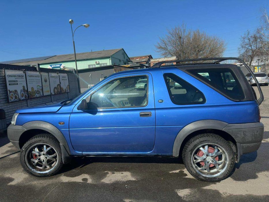Автомобіль Land Rover Freelander1