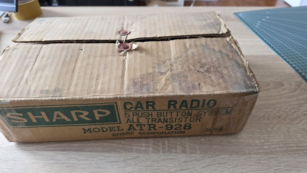 Rádio Sharp para veículos antigos/clássicos