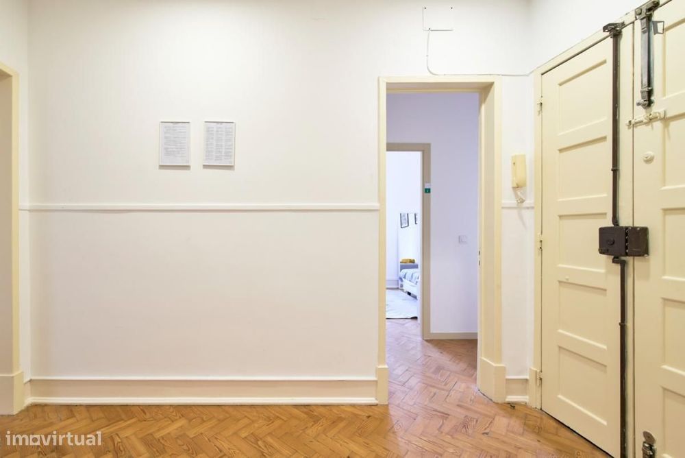 Quarto - localizado em Alameda Lisbon