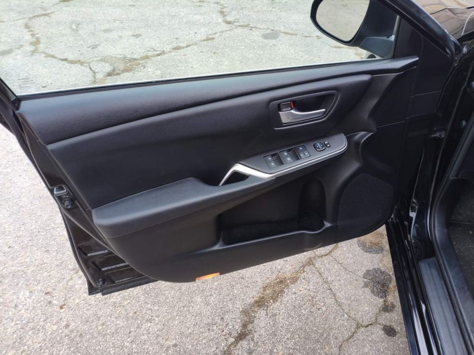 Toyota camry 2.5  Тойота камри 2016