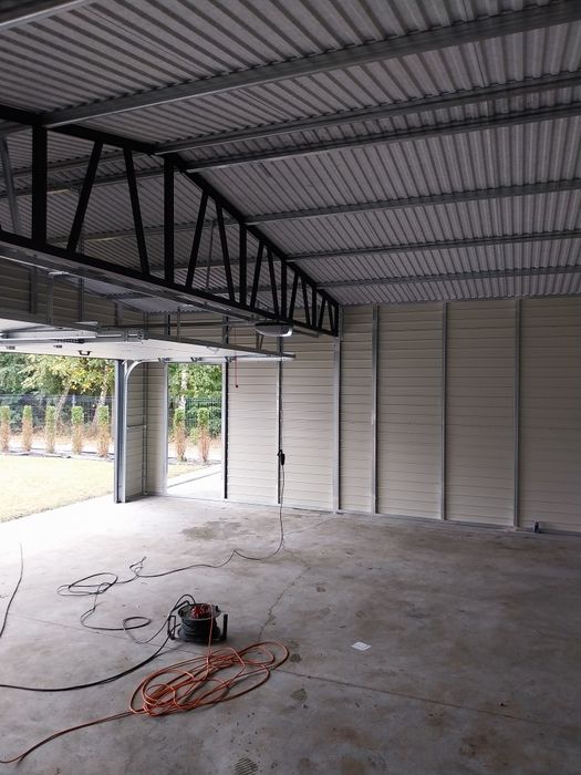 Garaż blaszany blaszak drewnopodobny profil zamknięty