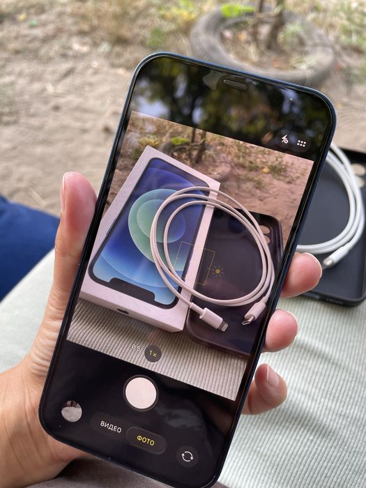 Iphone 12 256gb 79% акб в гарному стані Neverlock