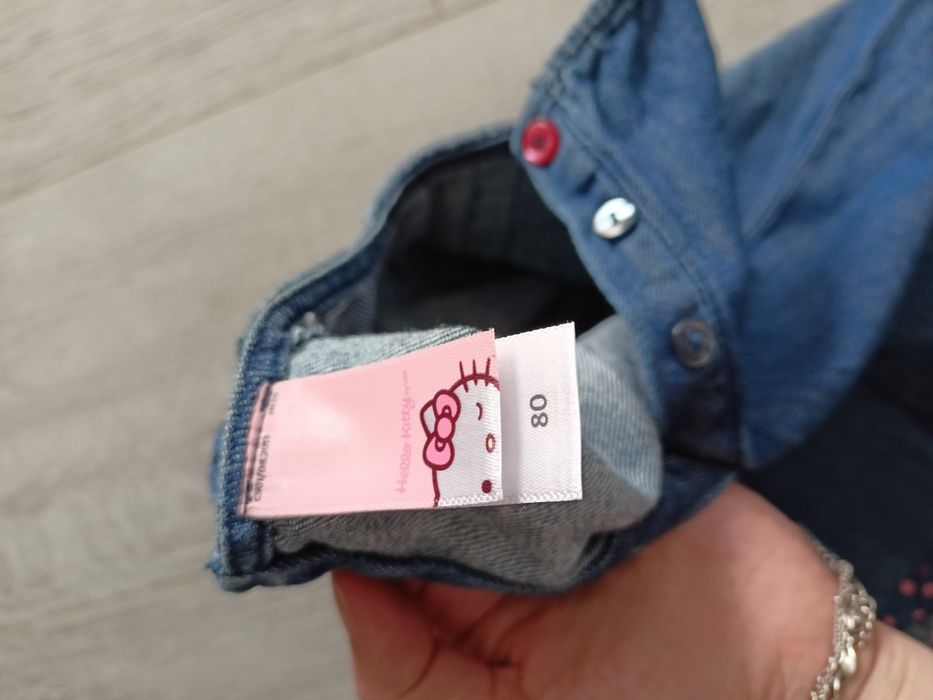 Sukieneczka na ramiączkach Hello Kity r 80